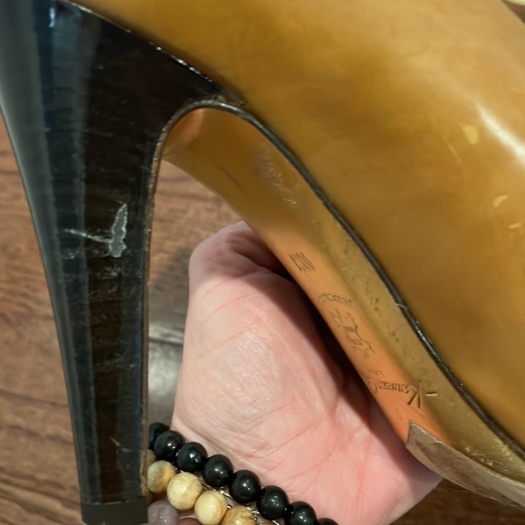 Kenneth Cole New York Size 10 Womens Tan Heels - Picture 4 of 8